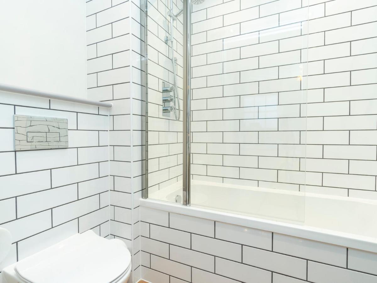 Pass The Keys Stunning 2 Bed Retreat In The Heart Of Bathアパートメント エクステリア 写真